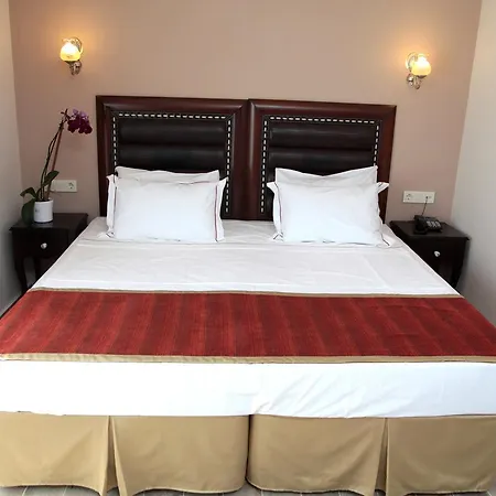 Otel Divas Butik *