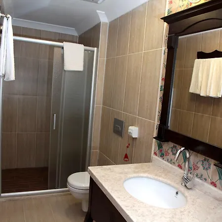 Divas Butik Hotel *